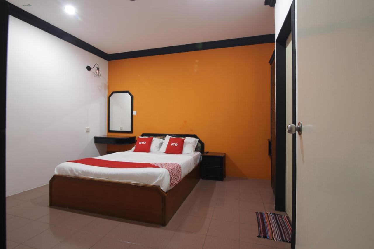 G City Hotel Teluk Intan Exterior foto