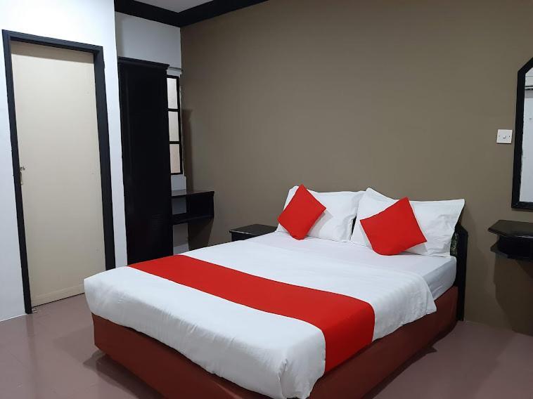 G City Hotel Teluk Intan Exterior foto